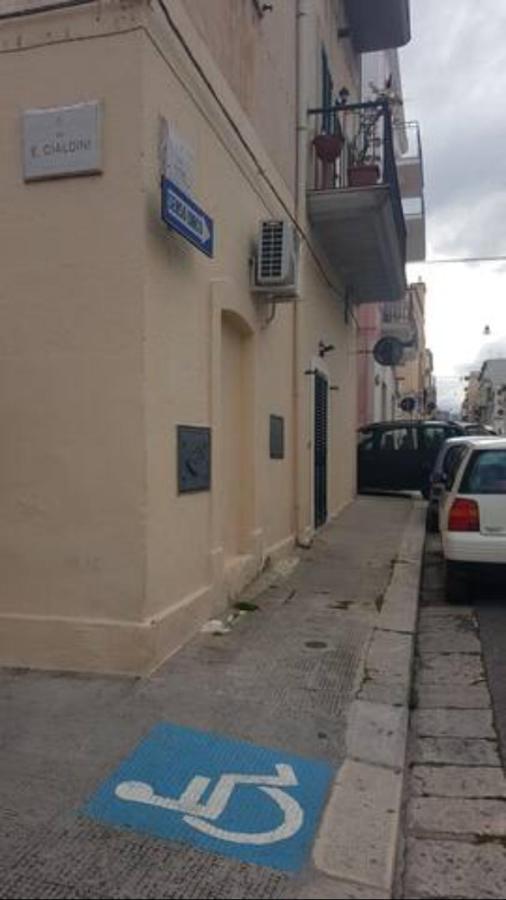 Cuore Di Puglia - Heart Of Apulia - Via Luigi Indelli 48 - Monopoli Apartment Bagian luar foto